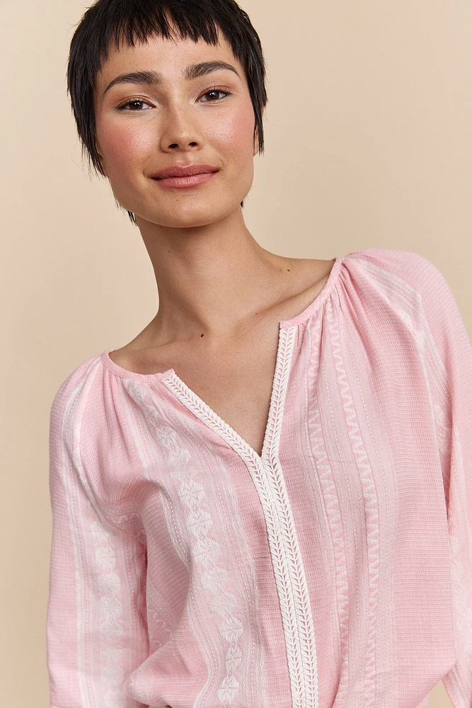 Blouse avec détails de broderie