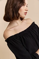 Off-the-shoulder top
