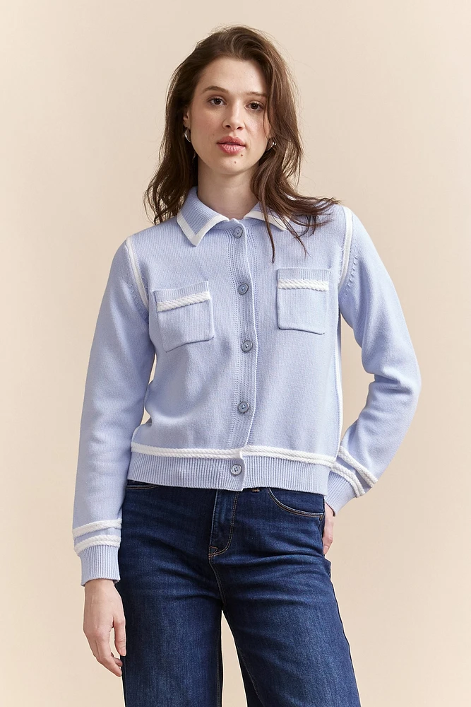 Point-collar cardigan