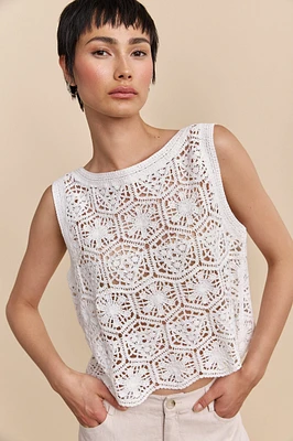 Haut blanc en crochet