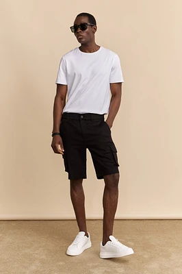 Cargo shorts with pockets