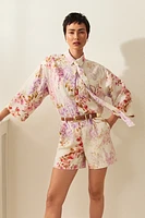 Chemisier ample écourté avec imprimé floral
