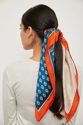 Silk scarf with orange edge