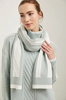 Cable-knit scarf