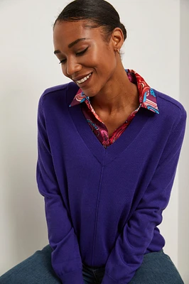 Saddle shoulder V neck sweater