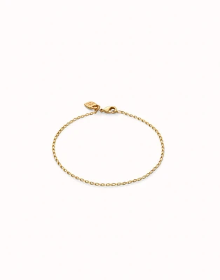 Oval link charm bracelet