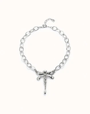 Short link chain necklace with dragonfly