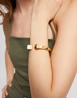 Bangle bracelet with square shape