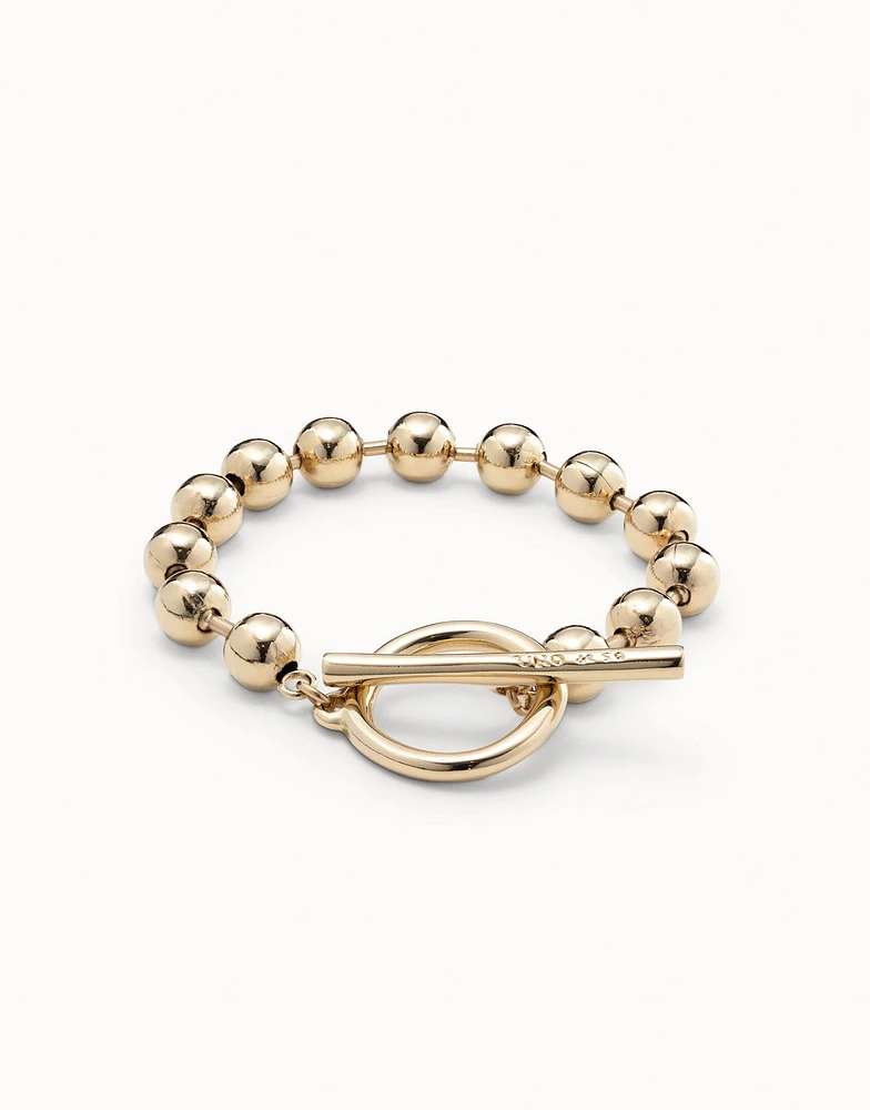 Beaded bracelet with big toggle clasp
