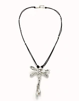 Long pendant necklace with a dragonfly