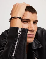 Leather bracelet with 2 circles