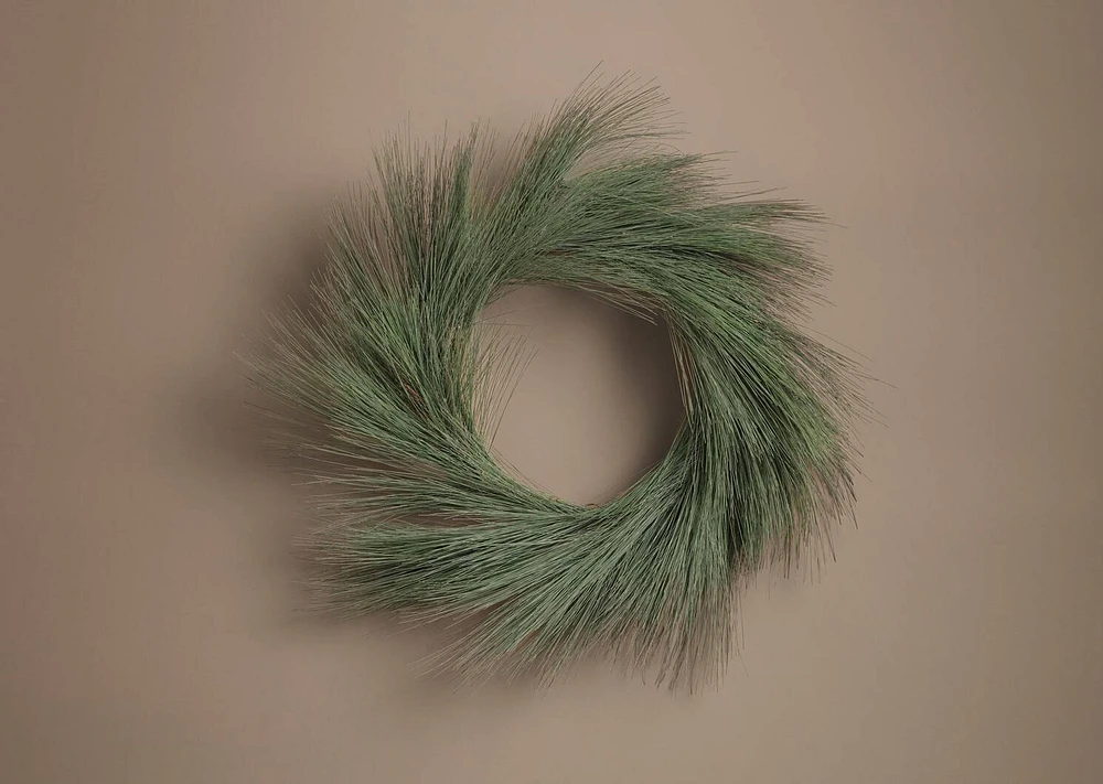 Alaska Long Pine Needle Wreath