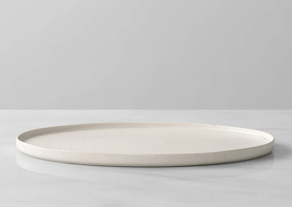 Saturna Oval Serving Platter White