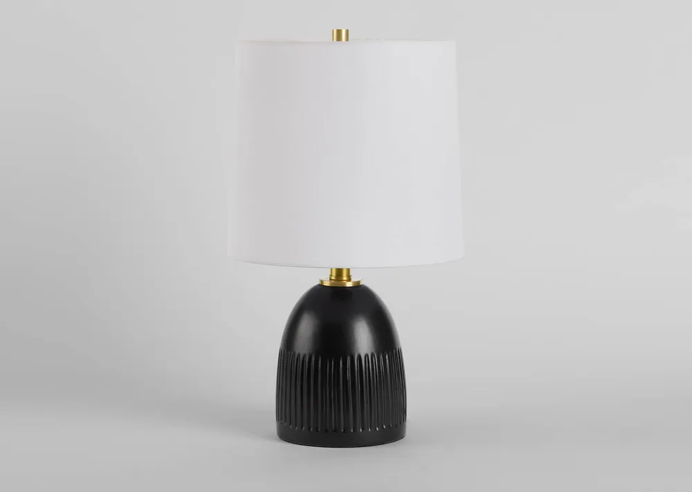 Chance Table Lamp Short Black