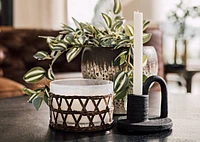 Newton Candle Holder Black