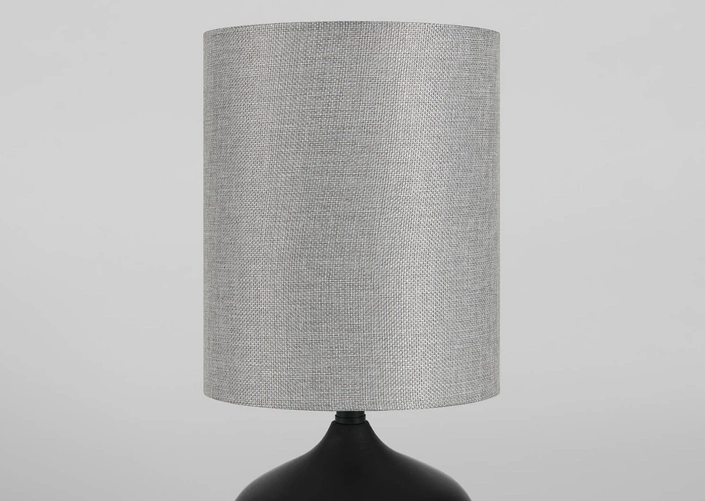 Dauphine Table Lamp
