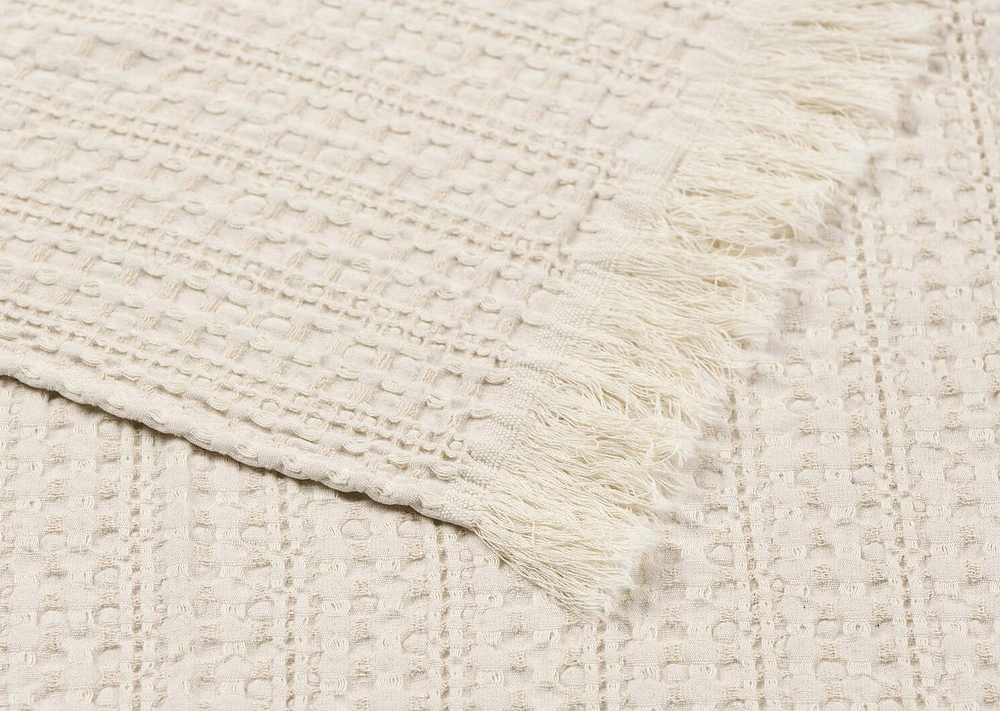 Darwin Waffle Throw Sand