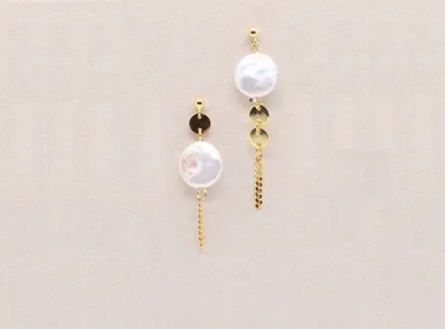 Pearl Drop Earring