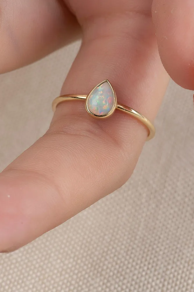 Drop Opal Ring