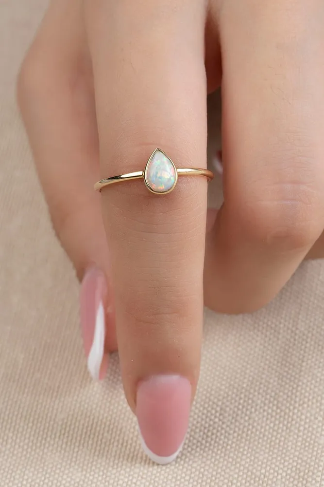 Drop Opal Ring