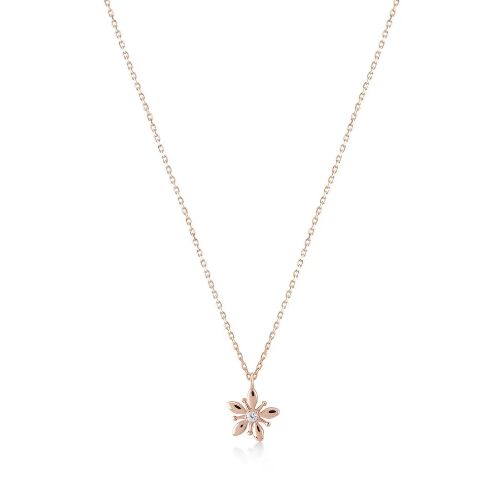 Winter Lily Necklace