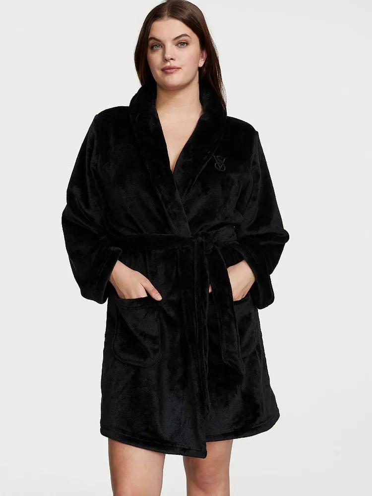 Short Cozy Robe