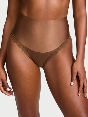 Smoothing Shimmer Thong Panty