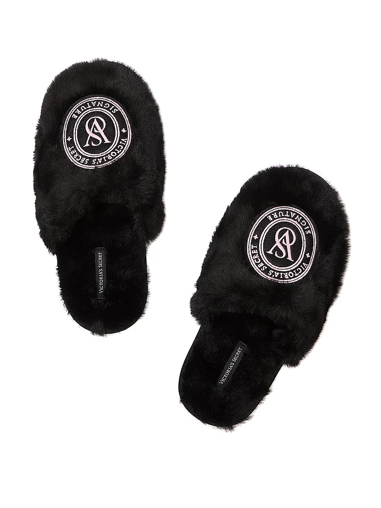 Closed-Toe Faux Fur Slippers