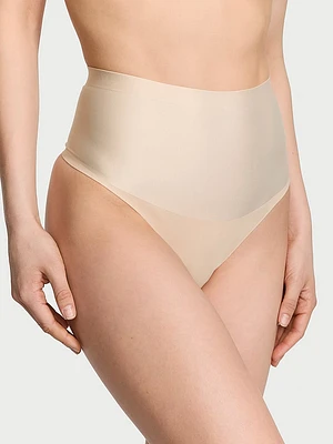 Smoothing Shimmer Thong Panty