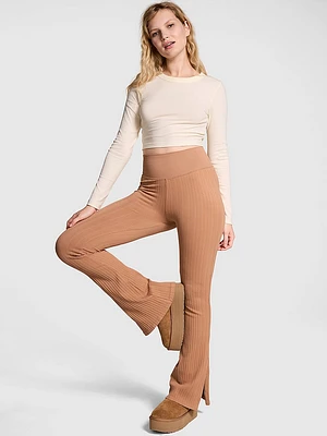 Soft Seamless Cable Flare Leggings