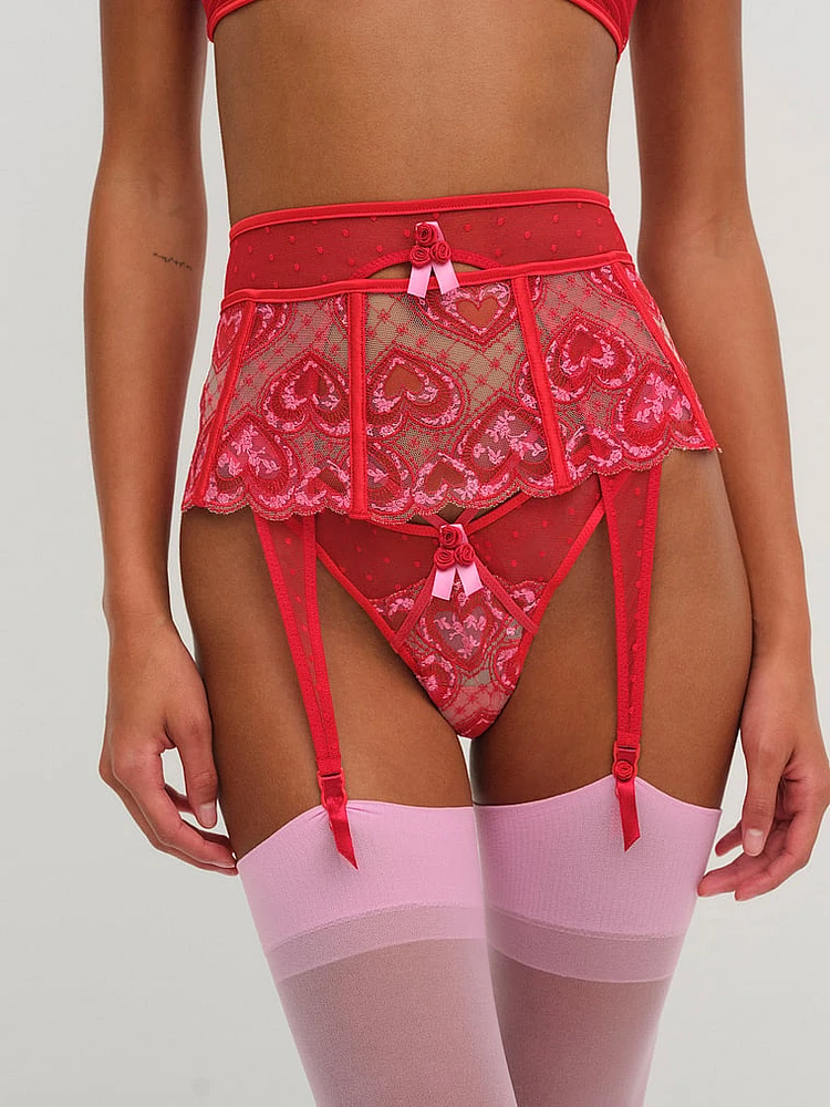 Heartbeat Lace Garter