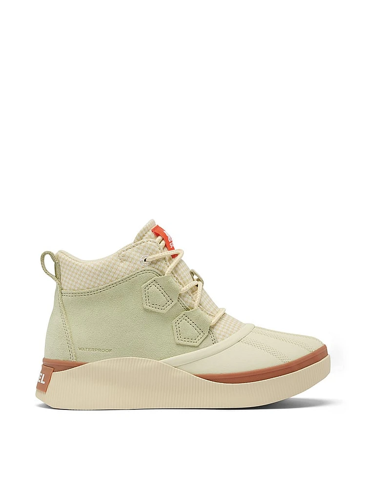 OUT N ABOUT™ IV Classic Waterproof Boot