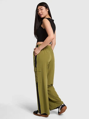 Tech Woven Wide-Leg Pants