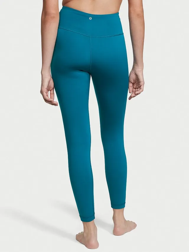 Our Favorite Xersion Leggings for Your Spring Workout - Style by JCPenney
