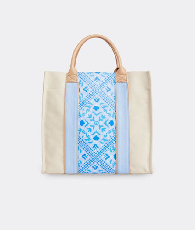 Shop Camo Oversized Tote at vineyard vines