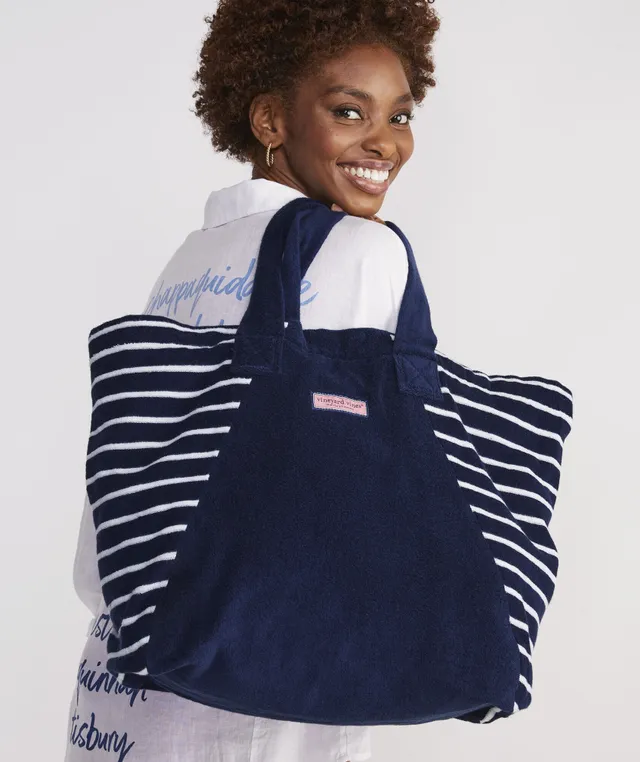 Shop Flecked Canvas Bucket Bag at vineyard vines