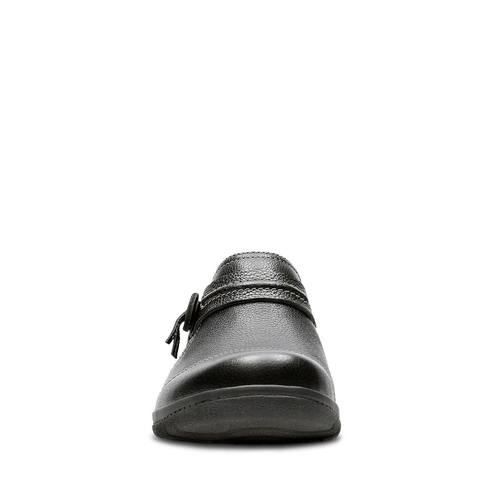 Cheyn Madi Black Leather Slip-On