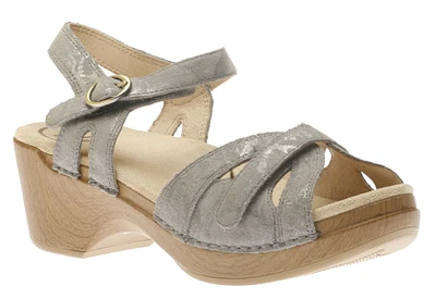 Season Stone Leather Sandal