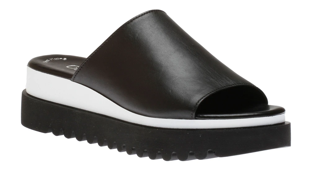 44.613.27 Black White Slide Sandal