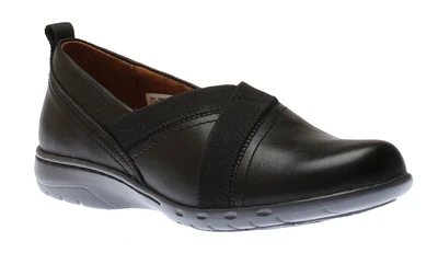 Penfield Envelope Black Leather Slip-On Flat