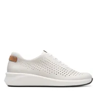 Un Rio Tie Nubuck Leather Sneaker