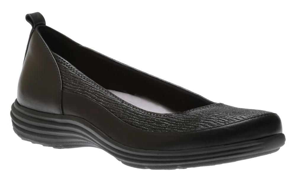 Quinn Black Leather Ballet Flat