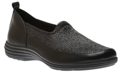 Quinn Black Leather Slip-On Sneaker