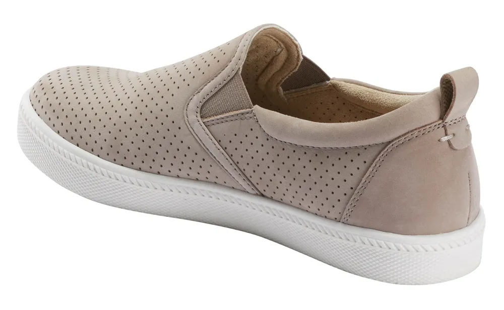 Zen Groove Coco Nubuck Slip-On Sneaker