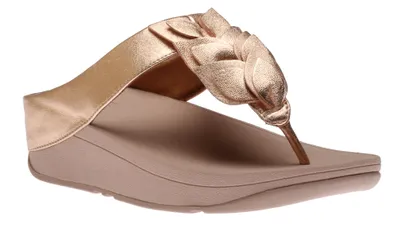 Fino Rose Gold Leather Thong Sandal
