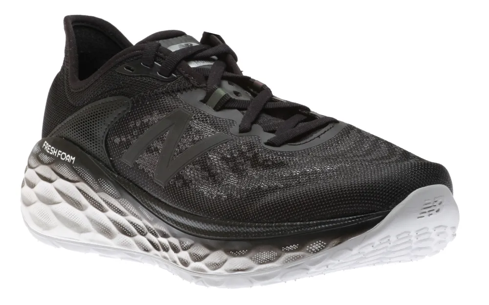 MMORBK2 Black Fresh Foam More V2 Running Shoe