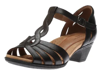 Abbott Curvy Black Leather T-Strap Sandal