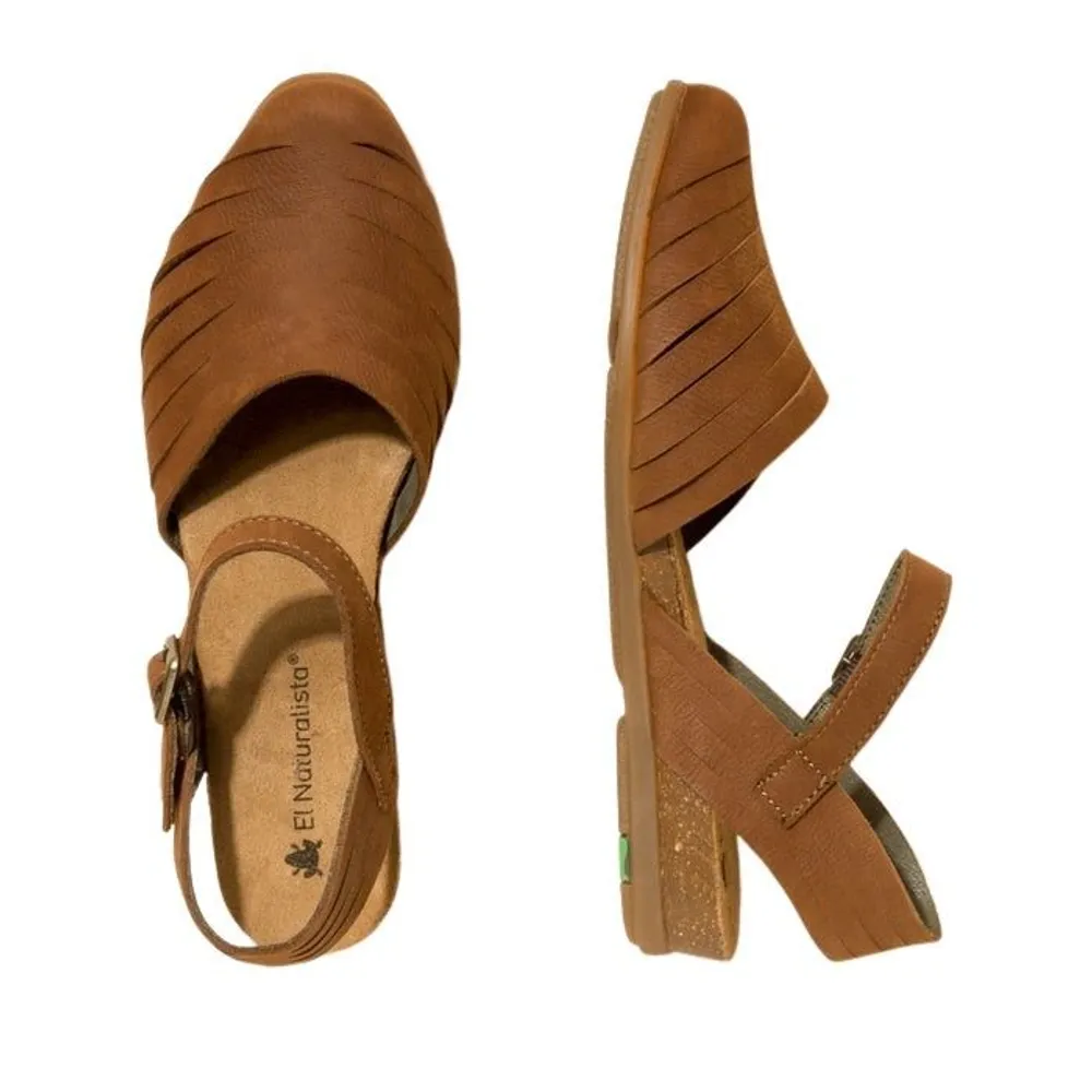 Stella Pleasant Wood Leather Closed-Toe Sandal