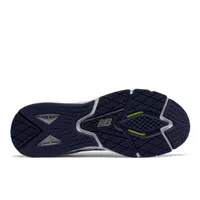 MX857WN2 White Leather Cross-Training Shoe