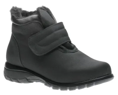 Olivia Black Winter Boot